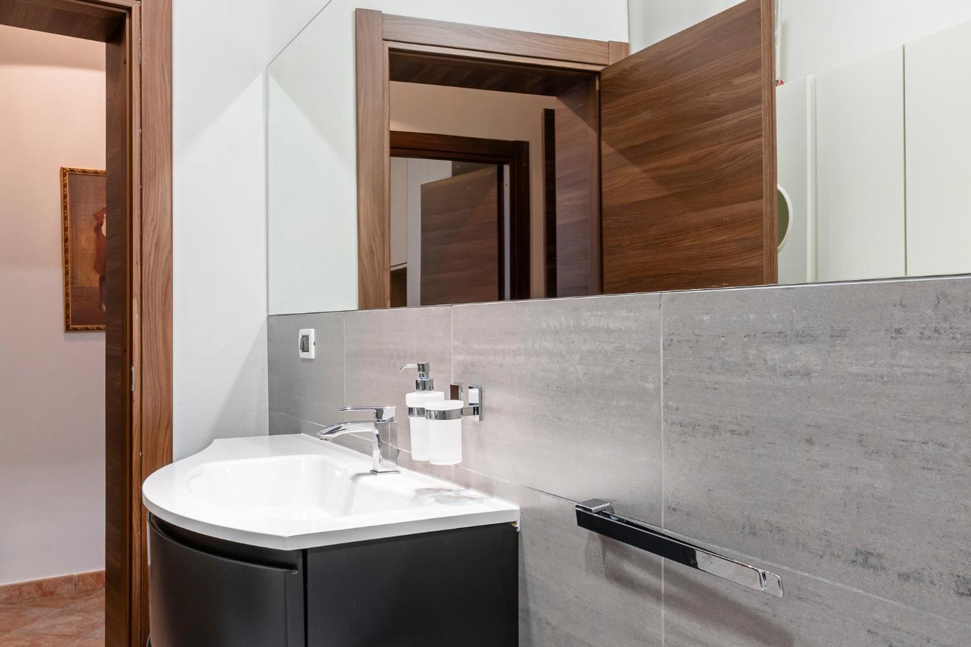 Bagni Pancaldi Sea View Apartment! Λιβόρνο Εξωτερικό φωτογραφία